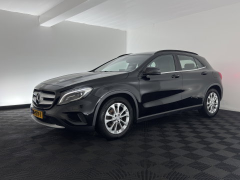 Mercedes-Benz GLA 180 d Lease Edition (INCL.BTW) *LEATHER-FABRIC | XENON | NAVI-FULLMAP | COMFORT-SEATS | AIRCO | PDC | CRUISE | 17''ALU*