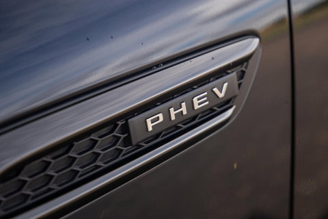Mazda CX-60 2.5 e-SkyActiv PHEV Homura Plus 360 CAMERA / PANORAMA DAK / TREKHAAK / CARPLAY / DEALER AUTO / STOELKOELING