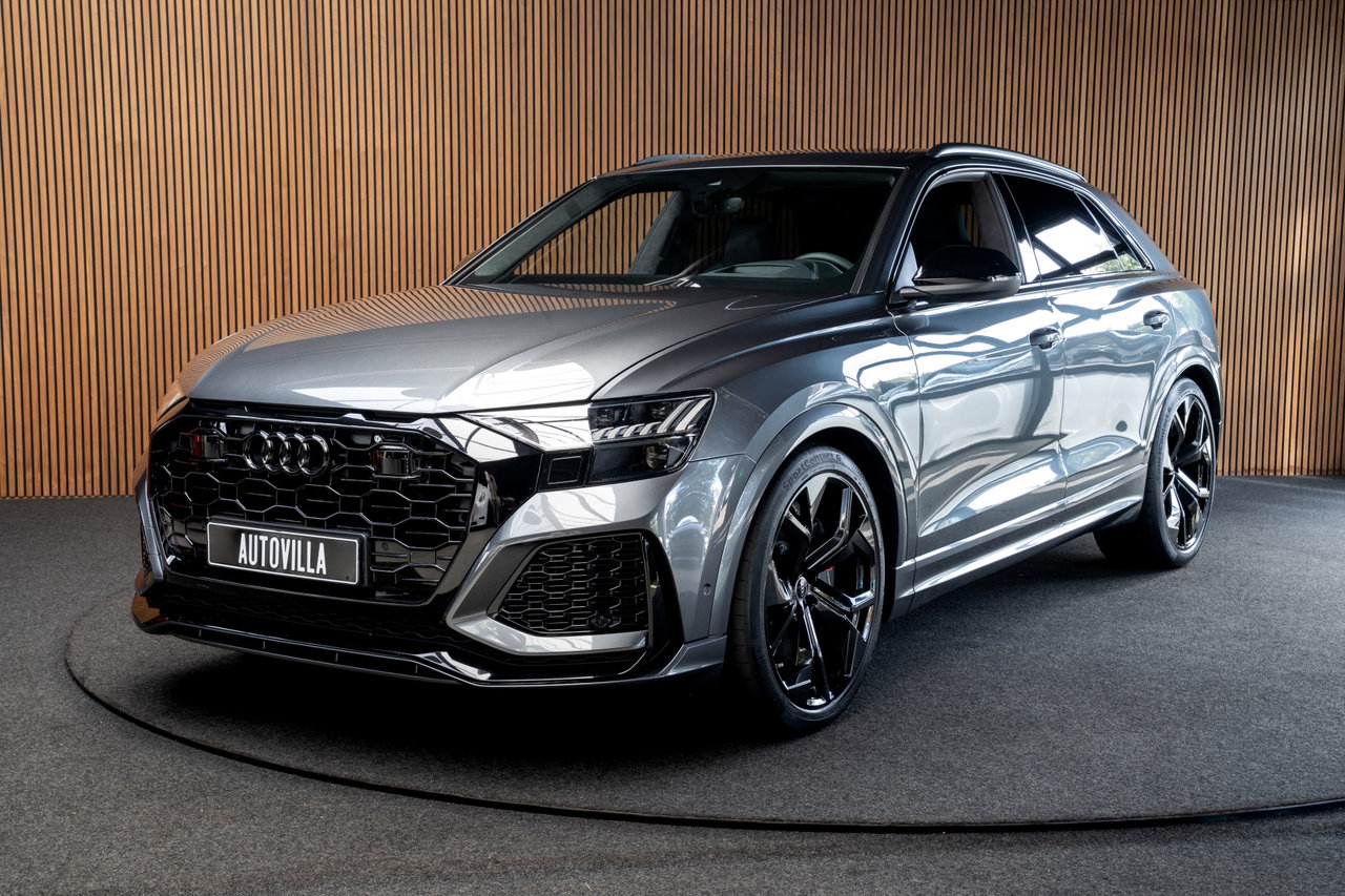 Audi RSQ8