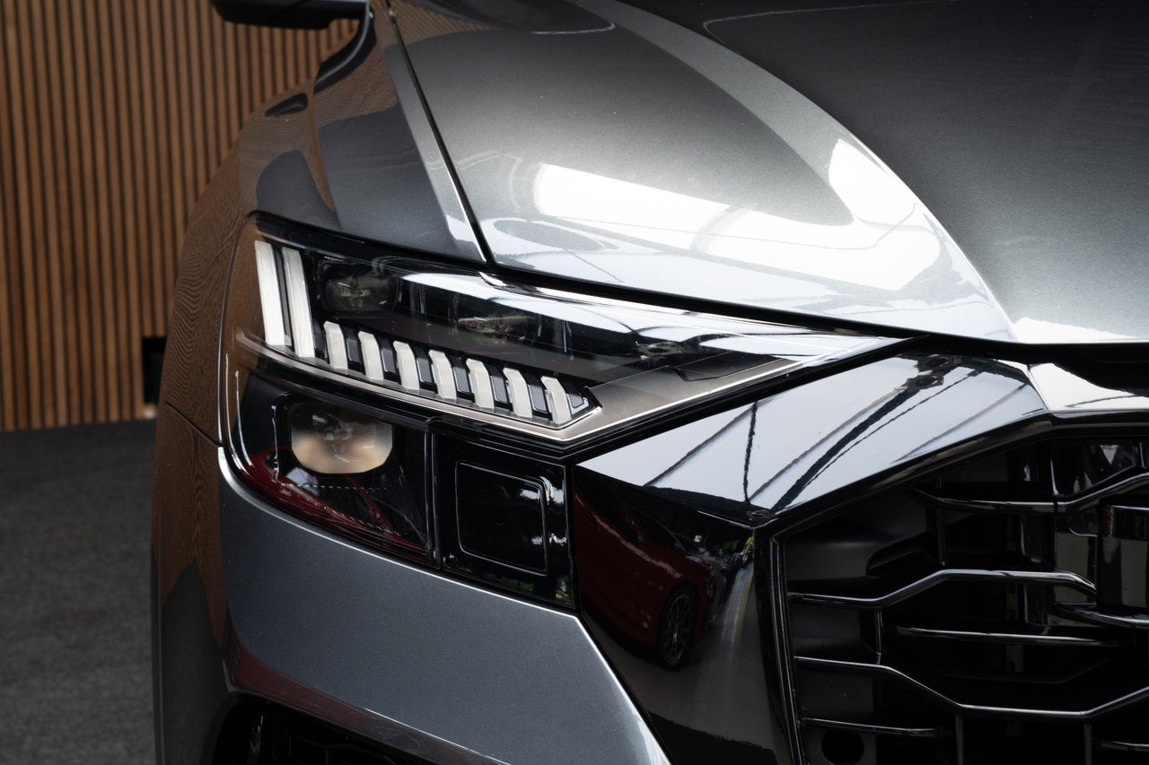 Audi RSQ8