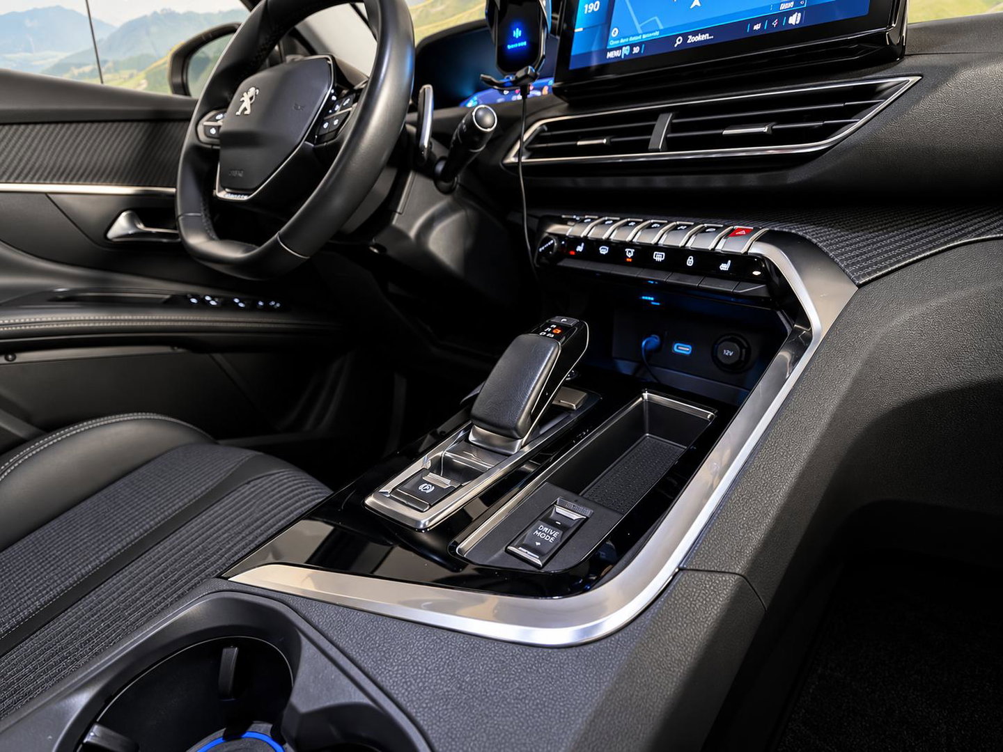 Peugeot 3008 1.6 HYbrid 225 Allure