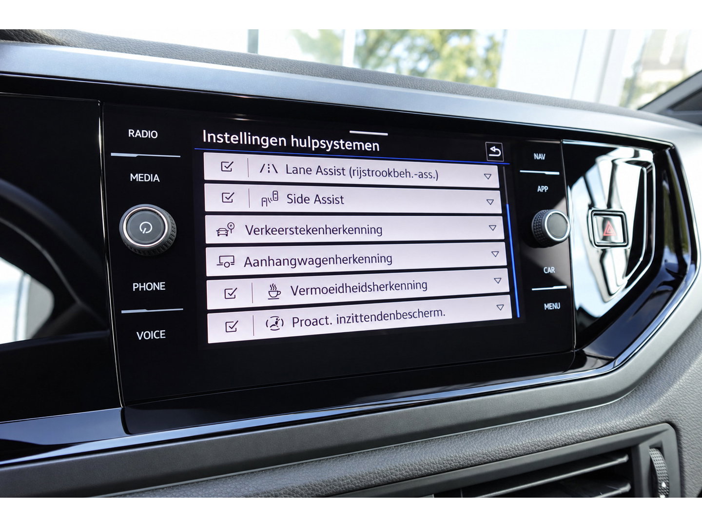 Volkswagen Taigo 1.5 TSI R-Line KEYLESS IQ.LIGHT PANO VOL
