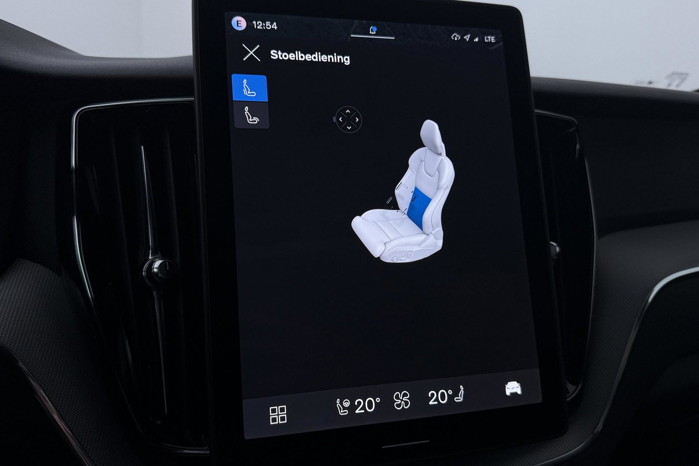 Volvo XC60 T8 Plus Black Edition | Harman/Kardon | Panoramadak | 360° Camera | Head-Up | BLIS | Stuurverwarming | 21 Inch | ACC