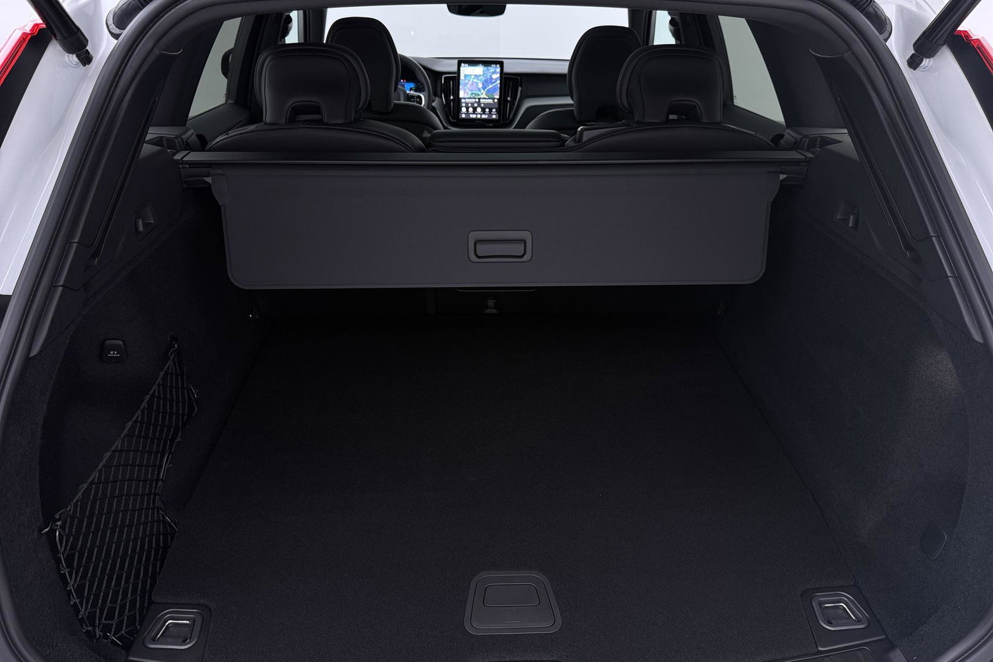 Volvo XC60 T8 Plus Black Edition | Harman/Kardon | Panoramadak | 360° Camera | Head-Up | BLIS | Stuurverwarming | 21 Inch | ACC