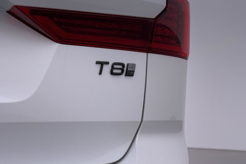 Volvo XC60 T8 Plus Black Edition | Harman/Kardon | Panoramadak | 360° Camera | Head-Up | BLIS | Stuurverwarming | 21 Inch | ACC