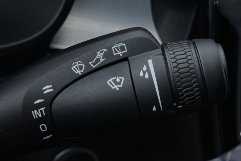 Volvo XC40 2.0 B3 Plus Black Edition | Pilot Assist | Harman/Kardon | BLIS | Stoel- stuurverwarming | 20 inch