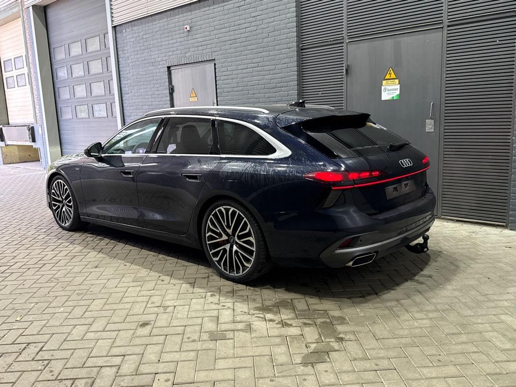 Audi A6 Pro Line Competition Quattro | Luchtvering | Passenger Display | B&O | Panoramadak | 360° Camera | Stoelventilatie | Trekhaak | 21 Inch