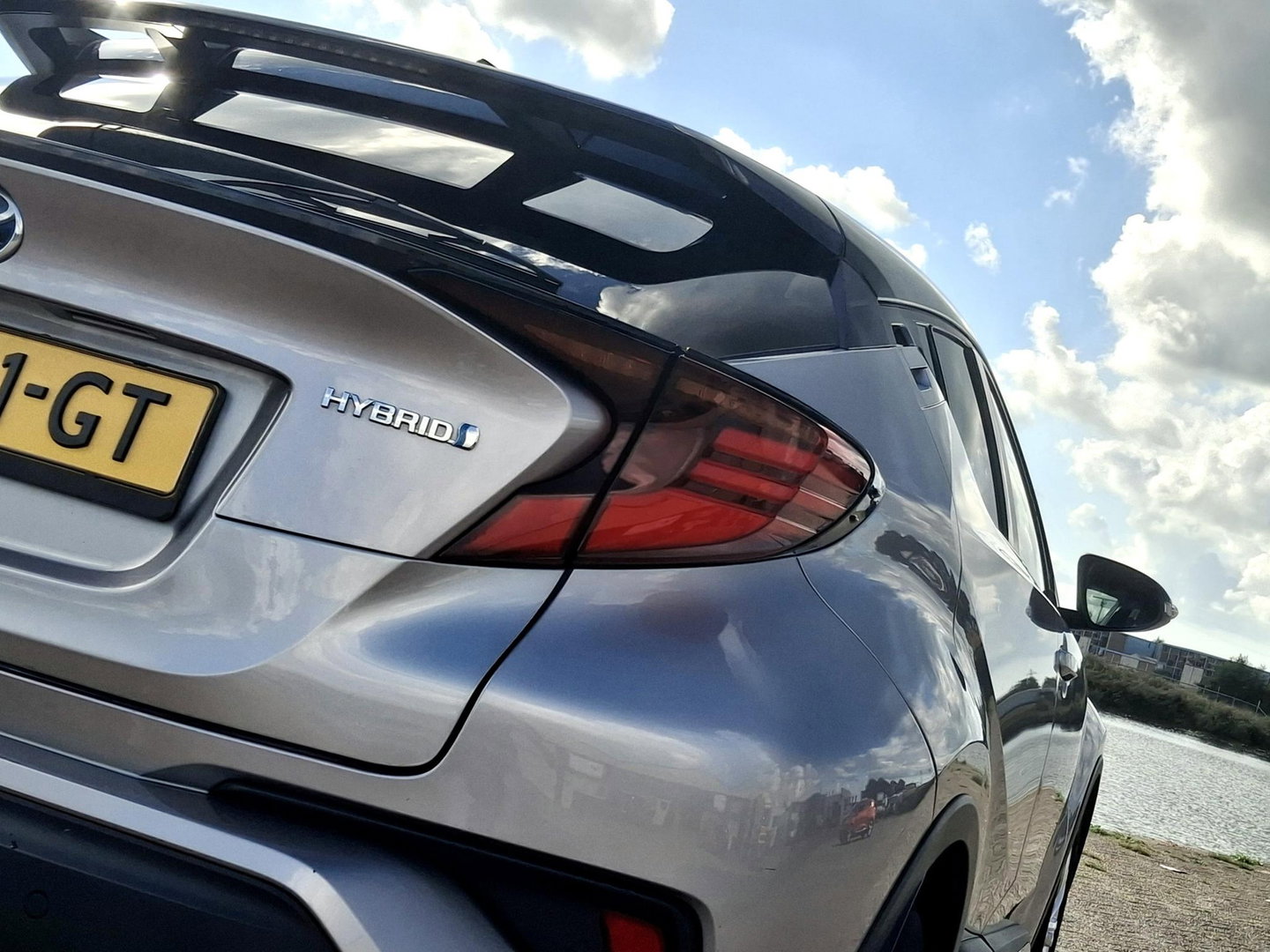 Toyota C-HR 2.0 Hybrid Executive | TREKHAAK | ADAPTIVE CRUISE | DAKDRAGERS |