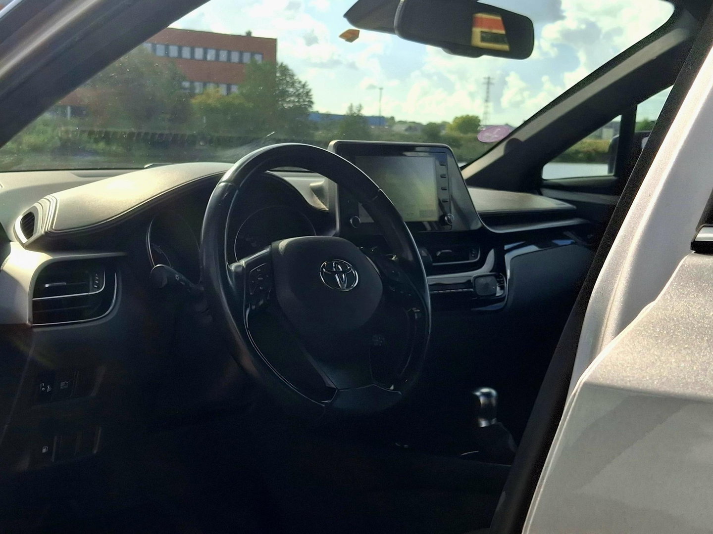 Toyota C-HR 2.0 Hybrid Executive | TREKHAAK | ADAPTIVE CRUISE | DAKDRAGERS |