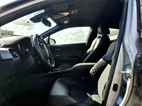 Toyota C-HR 2.0 Hybrid Executive | TREKHAAK | ADAPTIVE CRUISE | DAKDRAGERS |