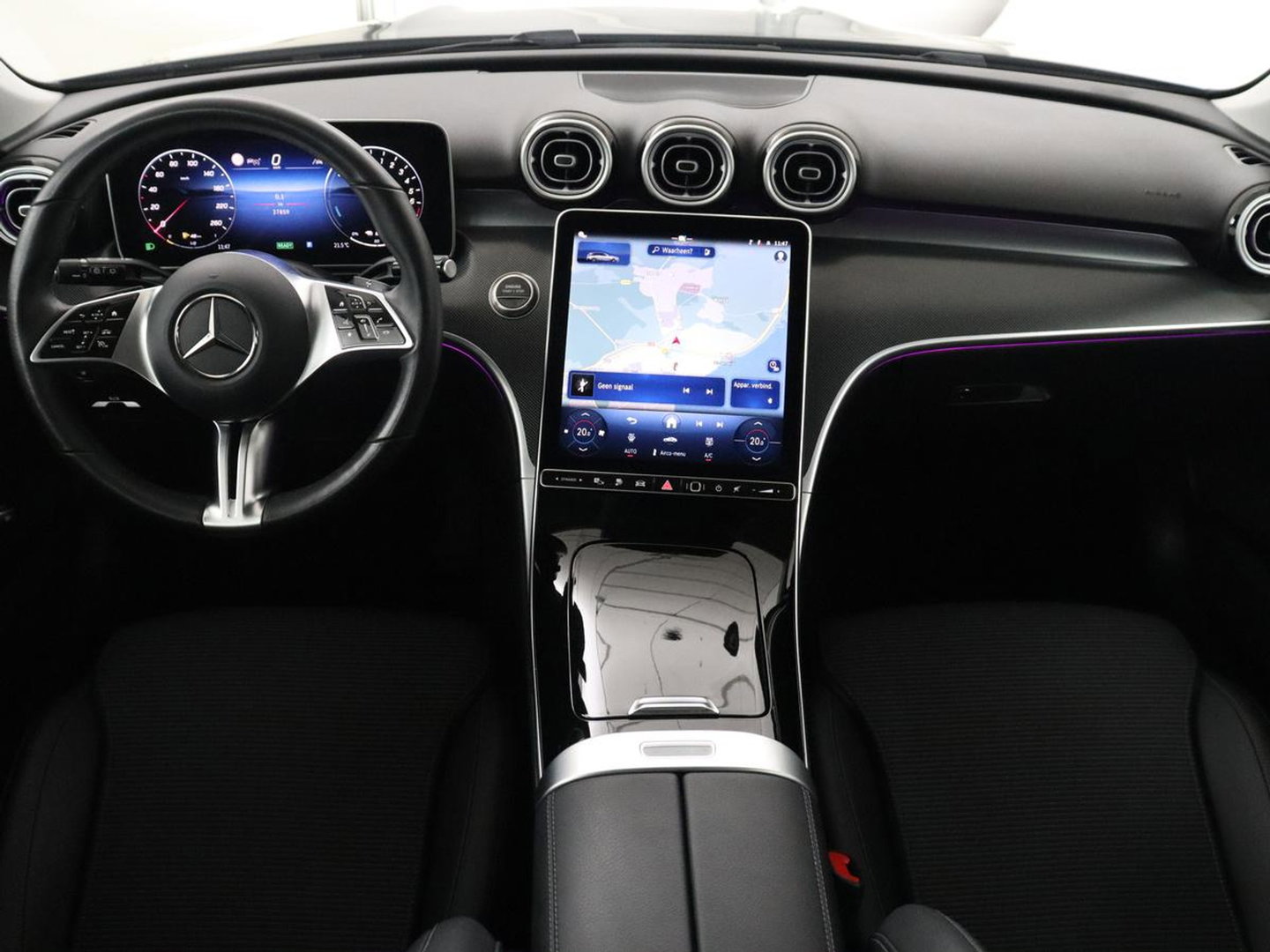 Mercedes-Benz C-Klasse 300 E Estate Avantgarde | SOH 97.6% | 360 camera | Adaptive cruise | Memory | Stoelverwarming | Sfeerverlichting | Carplay | Full LED |