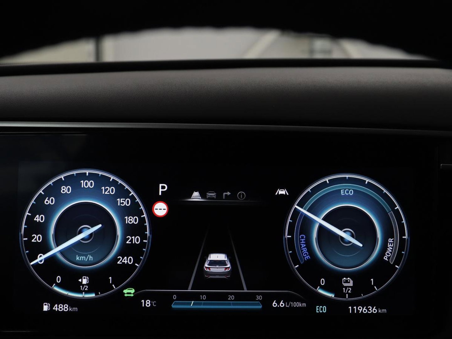 Hyundai Tucson 1.6 T-GDI HEV Premium | Leder | Stoelkoeling | Trekhaak | 360 camera | Adaptive cruise | Carplay | Krell Sound | Memory | Stuur/stoelverwarming |