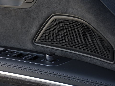 Audi A8 60 TFSie Lang 449PK S-line / B&O / TV's / Alcanatara / Softclose / Massage