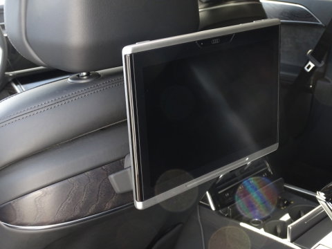 Audi A8 60 TFSie Lang 449PK S-line / B&O / TV's / Alcanatara / Softclose / Massage