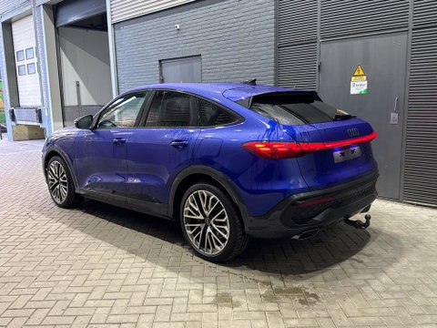 Audi Q5 S edition Competition Quattro | B&O | Trekhaak | Passenger Display  | Luchtvering | Panoramadak | 360° Camera | 21 Inch | ACC