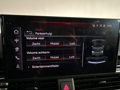 Audi A4 AVANT 35 TFSI S Competition Sfeer|Camera|Keyless|Lane Assist|Cruise