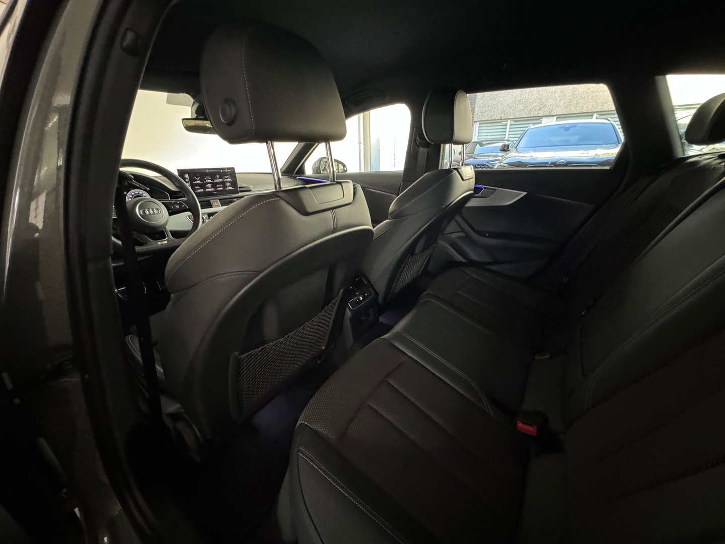 Audi A4 AVANT 35 TFSI S Competition Sfeer|Camera|Keyless|Lane Assist|Cruise