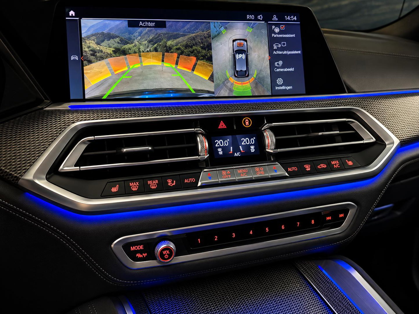 BMW X6 xDrive40i High Executive Sky Lounge l M-pakket l Scherm achterin