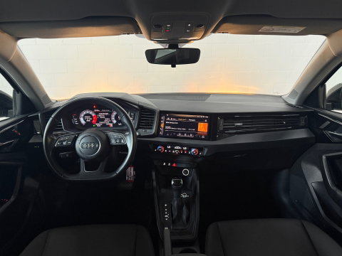 Audi A1 SPORTBACK 30 TFSI*Stoelverwarming*Parkeersensoren*