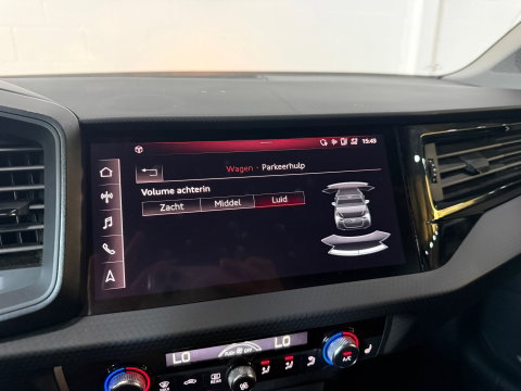 Audi A1 SPORTBACK 30 TFSI*Stoelverwarming*Parkeersensoren*