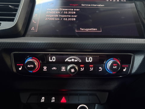 Audi A1 SPORTBACK 30 TFSI*Stoelverwarming*Parkeersensoren*