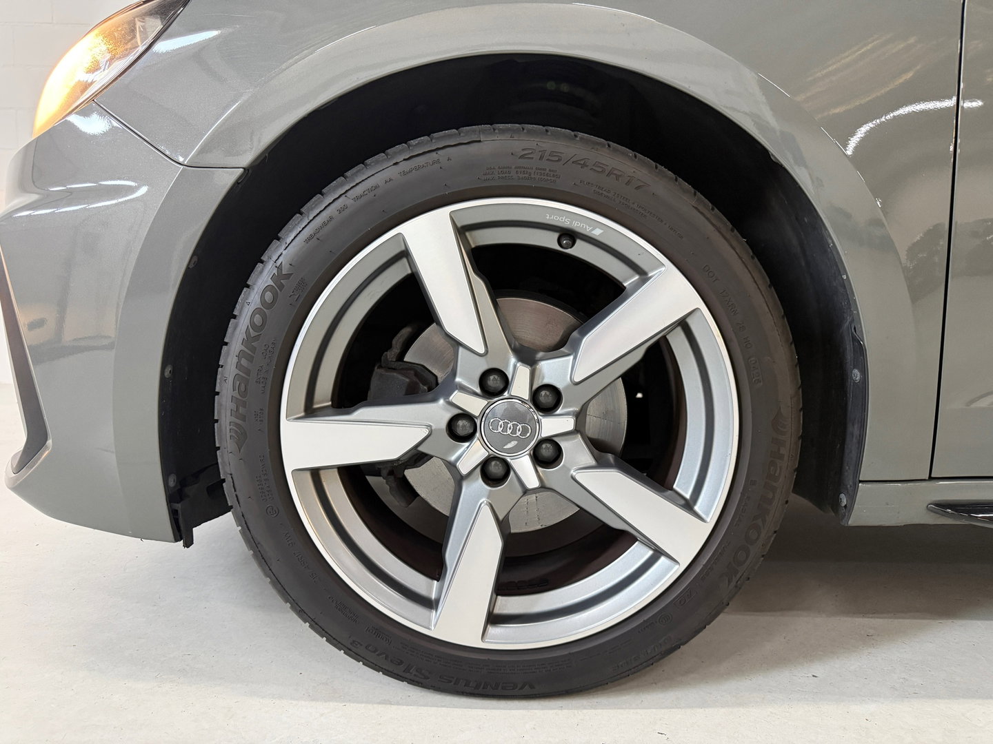 Audi A1 SPORTBACK 30 TFSI*Stoelverwarming*Parkeersensoren*