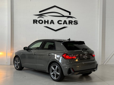 Audi A1 SPORTBACK 30 TFSI*Stoelverwarming*Parkeersensoren*