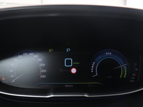 Peugeot 3008 1.6 HYbrid 225 Allure Pack Business | SOH 98.4% | Half Leder | Dodehoek detectie | Sfeerverlichting | Virtual Dashboard | Carplay | Climate control | Cruise control |