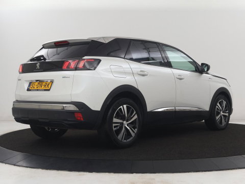 Peugeot 3008 1.6 HYbrid 225 Allure Pack Business | SOH 98.4% | Half Leder | Dodehoek detectie | Sfeerverlichting | Virtual Dashboard | Carplay | Climate control | Cruise control |