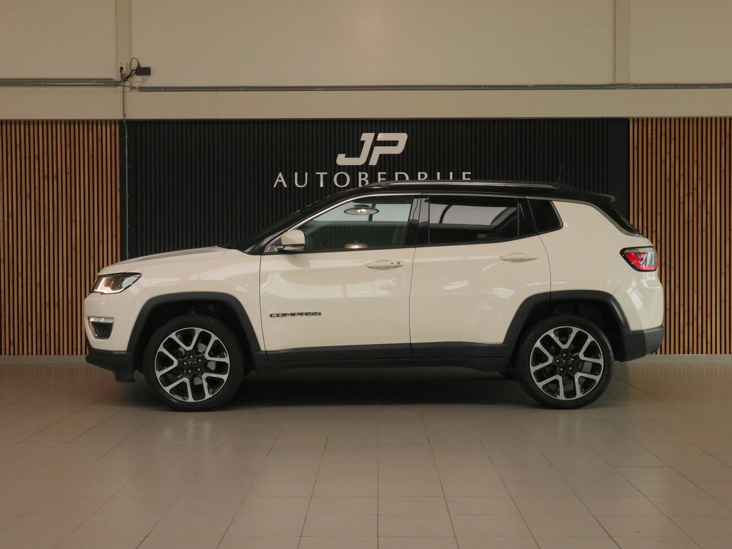 Jeep Compass 1.4 MultiAir Limited 4x4 Apple Carplay|Trekhaak|Beats Audio|Navi