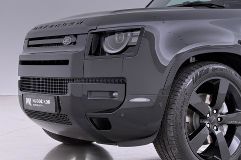 Land Rover Defender 2.0 P300e 110 X-Dynamic HSE | 6-Persoons | Meridian Surround | ClearSight | Panoramadak | Trekhaak | Stoelventilatie
