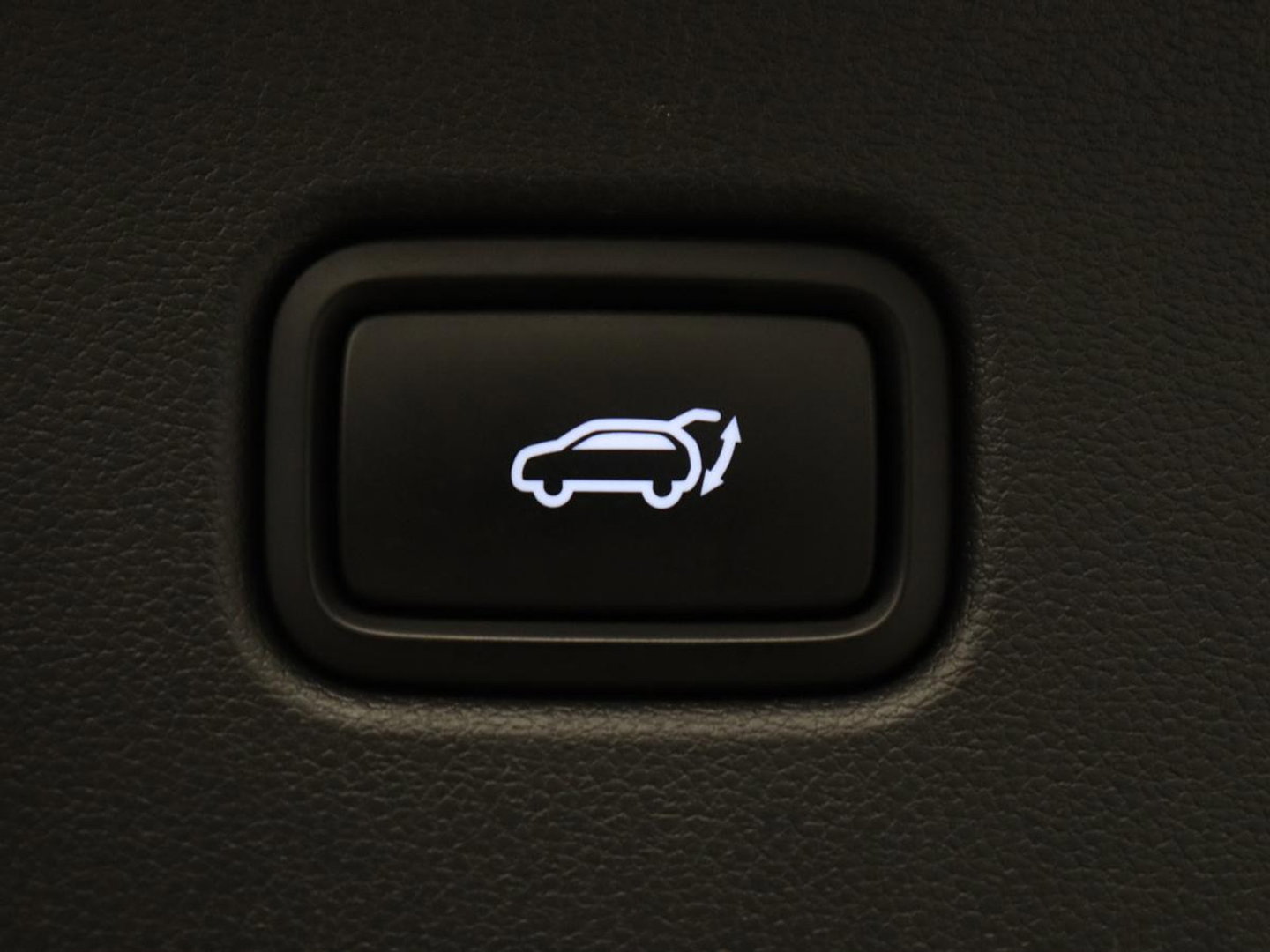 Hyundai Tucson 1.6 T-GDI HEV Premium | Leder | Stoelkoeling | Trekhaak | 360 camera | Adaptive cruise | Carplay | Krell Sound | Memory | Stuur/stoelverwarming |