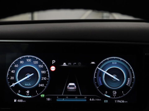 Hyundai Tucson 1.6 T-GDI HEV Premium | Leder | Stoelkoeling | Trekhaak | 360 camera | Adaptive cruise | Carplay | Krell Sound | Memory | Stuur/stoelverwarming |