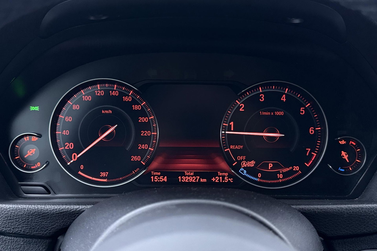 BMW 3 Serie Touring 330i Sport Executive | M-Sport | 18 inch | Leder | Dodehoek detectie | Camera