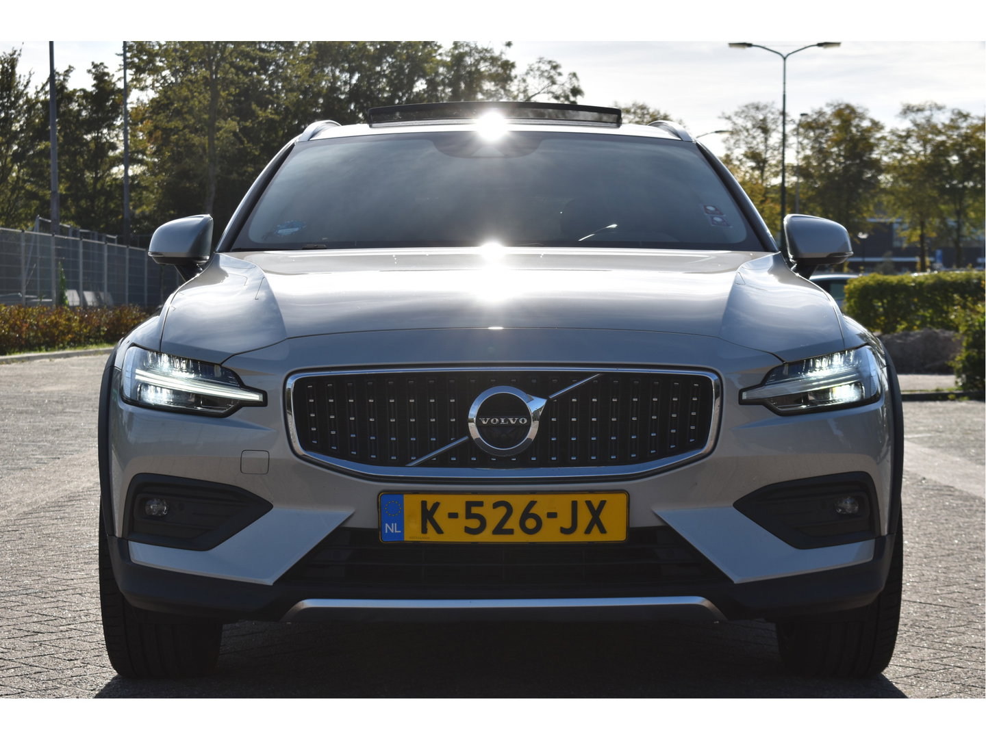 Volvo V60 Cross Country 2.0 B5 AWD Pro 265 pk Lounge Pack | NL-Auto | HUD | Elekt.trekhaak | Stoelverkoeling | Harman/Kardon | 360 gr.camera | Pano | Vol