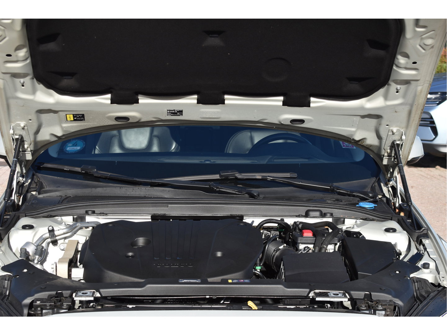Volvo V60 Cross Country 2.0 B5 AWD Pro 265 pk Lounge Pack | NL-Auto | HUD | Elekt.trekhaak | Stoelverkoeling | Harman/Kardon | 360 gr.camera | Pano | Vol