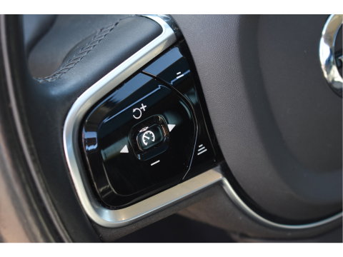 Volvo V60 Cross Country 2.0 B5 AWD Pro 265 pk Lounge Pack | NL-Auto | HUD | Elekt.trekhaak | Stoelverkoeling | Harman/Kardon | 360 gr.camera | Pano | Vol