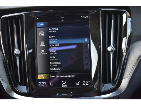 Volvo V60 Cross Country 2.0 B5 AWD Pro 265 pk Lounge Pack | NL-Auto | HUD | Elekt.trekhaak | Stoelverkoeling | Harman/Kardon | 360 gr.camera | Pano | Vol