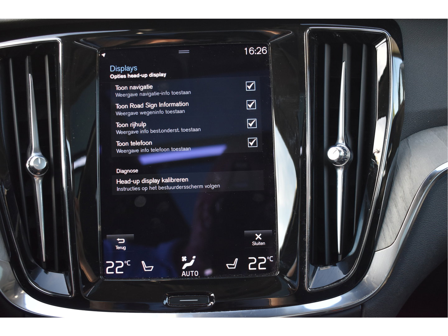 Volvo V60 Cross Country 2.0 B5 AWD Pro 265 pk Lounge Pack | NL-Auto | HUD | Elekt.trekhaak | Stoelverkoeling | Harman/Kardon | 360 gr.camera | Pano | Vol