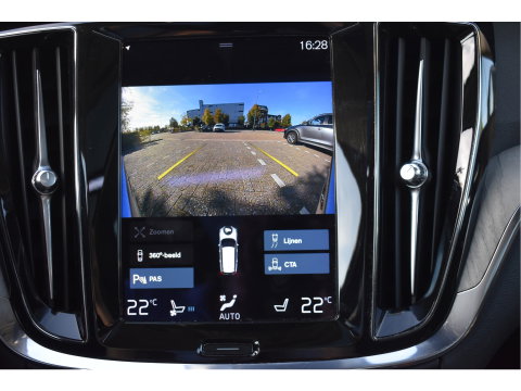 Volvo V60 Cross Country 2.0 B5 AWD Pro 265 pk Lounge Pack | NL-Auto | HUD | Elekt.trekhaak | Stoelverkoeling | Harman/Kardon | 360 gr.camera | Pano | Vol