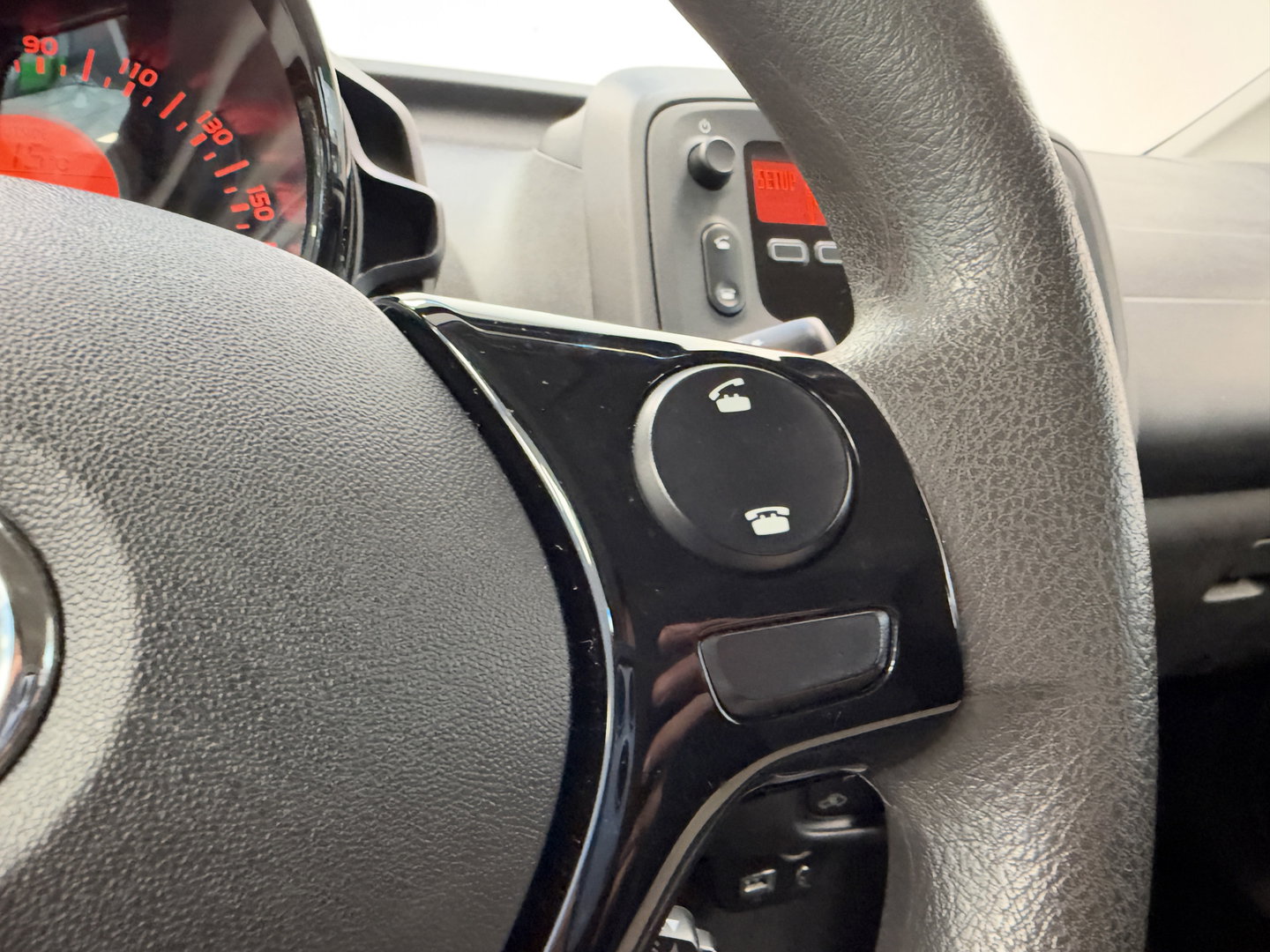 Toyota Aygo 1.0 VVT-i x-fun Airco Bluetooth NAP!