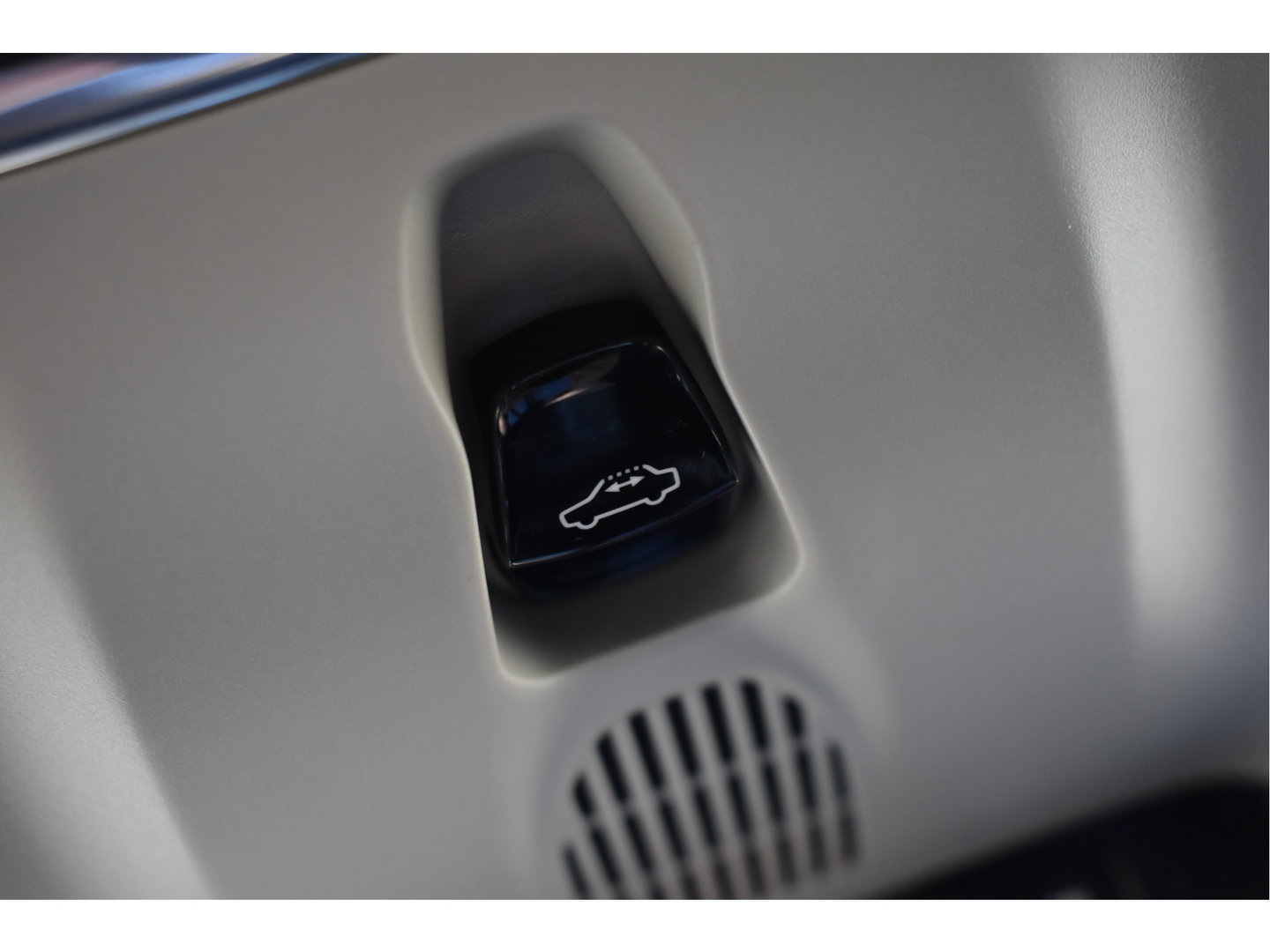 Volvo V60 Cross Country 2.0 B5 AWD Pro 265 pk Lounge Pack | NL-Auto | HUD | Elekt.trekhaak | Stoelverkoeling | Harman/Kardon | 360 gr.camera | Pano | Vol