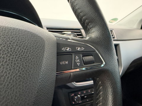 SEAT Arona 1.0 TSI Style Business Intense Plus Cruise/Climate Automaat Trekhaak NAP!