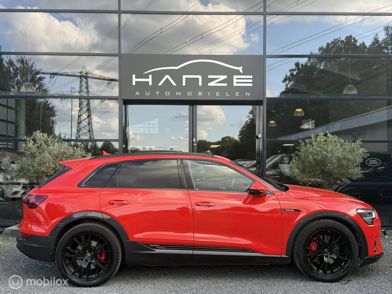Audi e-tron