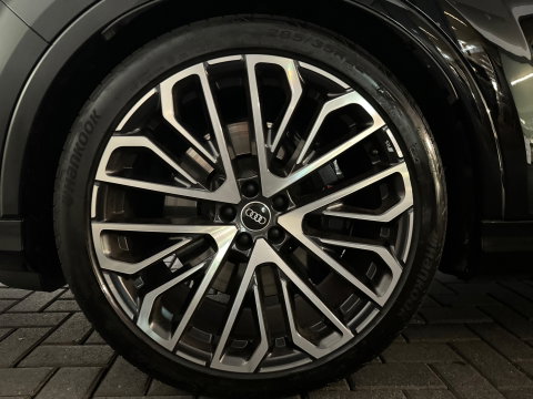 Audi Q7 4.0 TFSI SQ7 quattro 7p Pano|4-Wielsturing|Softclose|Massage