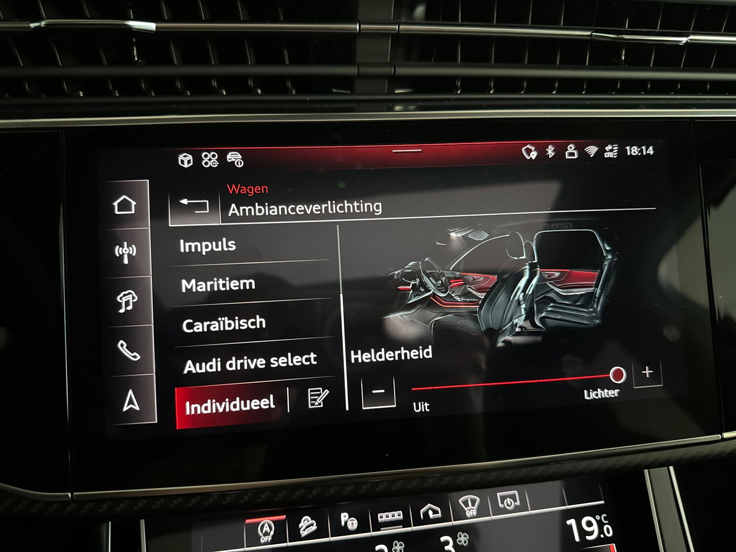 Audi Q7 4.0 TFSI SQ7 quattro 7p Pano|4-Wielsturing|Softclose|Massage