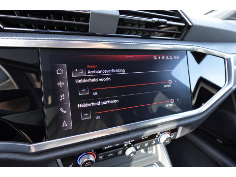 Audi Q3 Sportback 45 TFSI e S Edition PANO KEYLESS CAM