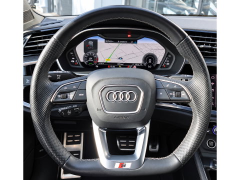Audi Q3 Sportback 45 TFSI e S Edition PANO KEYLESS CAM