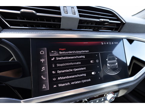 Audi Q3 Sportback 45 TFSI e S Edition PANO KEYLESS CAM