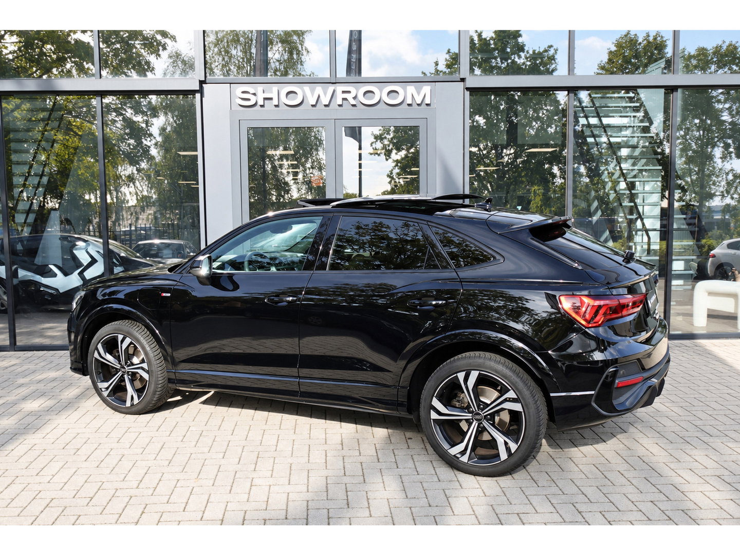 Audi Q3 Sportback 45 TFSI e S Edition PANO KEYLESS CAM